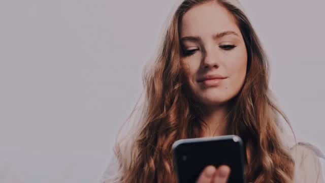 Profhilo Line, una propuesta que une la innovación en bioestimulación con un compromiso ético muy claro: preservar la identidad y los rasgos naturales de cada paciente, evitando que se parezcan a otra persona. 💉💛
🌿 Porque la estética responsable no se trata de cambiar quiénes somos, sino de realzar nuestra mejor versión con armonía y naturalidad.