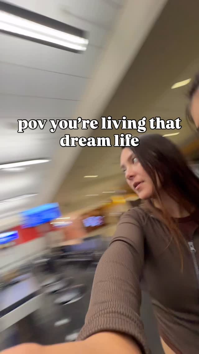 Hi 👋🏻 my name is Brooklyn Gabriel and I’m a new country artist based out in California! Follow along for more content on pursing the dream! 🫶🏼
#countryartist #newmusic #country #newcountryartist #christian #california #songwriter #adreamrealized