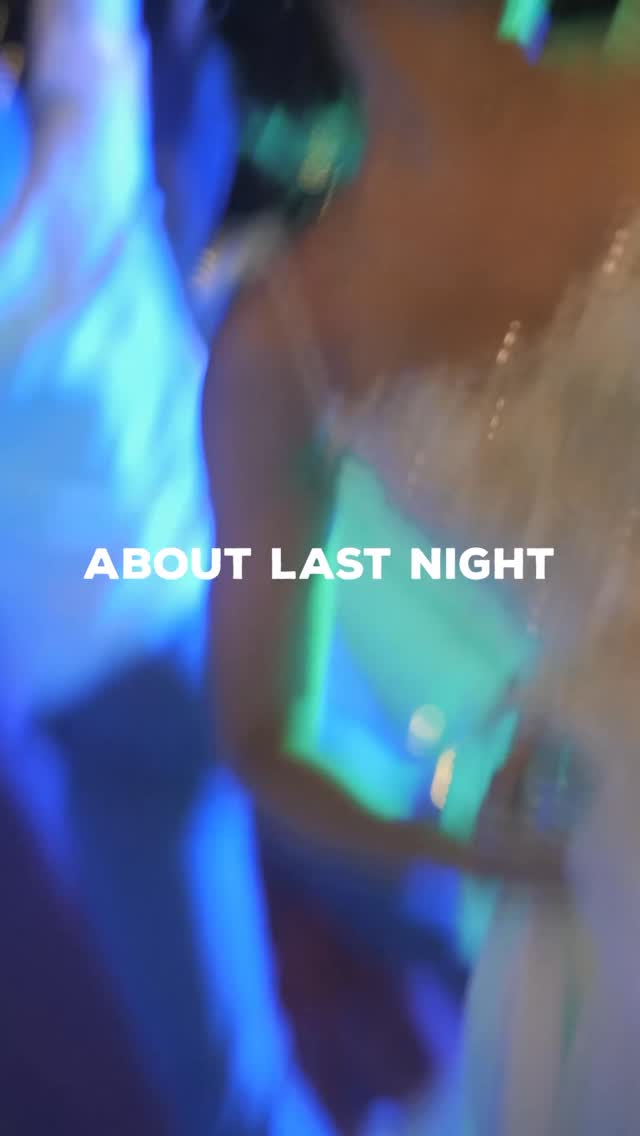 When your videographer catches the vibe!
Congrats @itsbellabradley @gaige_br
Dj: @birkettentertainment
#wedding #weddingreception #weddingdj #weddingdance #weddingvideo #weddingcontentcreator