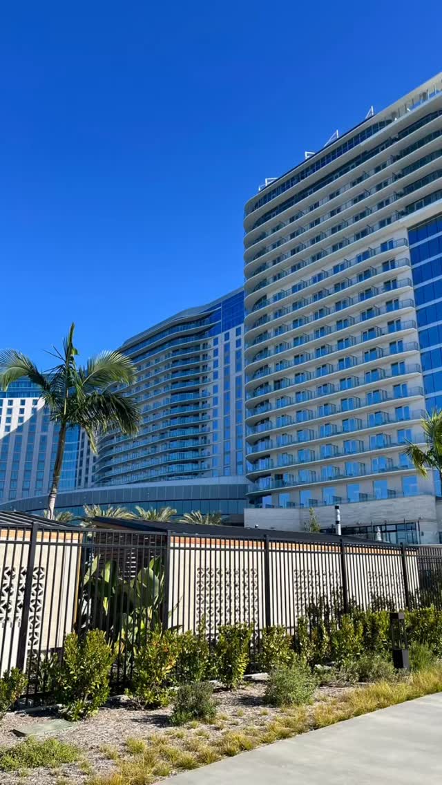 Our team just got back from 11 days in San Diego supporting a multi-wave event for over 3000 attendees. Thankful to work with such amazing clients who trust our services to help keep them safe.
#Ravenstrategicgroup #bespokeriskmanagement #conciergeriskmanagament #eventplanning #situationalawareness #disastermedicine #beprepared #emergencymedicine #crisismanagement #firefighter #security #protector #firstresponder #securitymanagement #executiveprotection #intuitionawareness #survivalmindset #peopleprotectionpeaceofmind