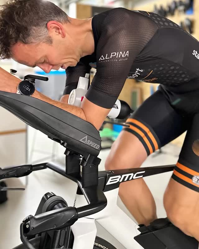 stability, more comfort and also faster cycling! I’m happy to help you with an upgrade on your triathlon bike