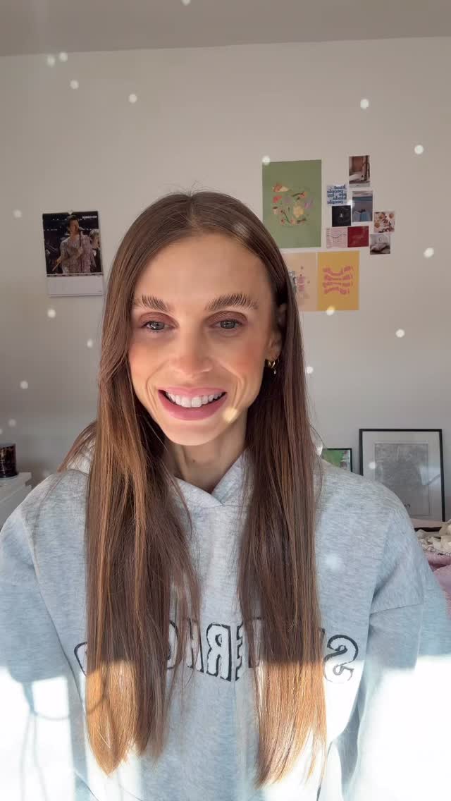 I haven’t always been able to show up like this.
There was a time I used to hate the sound of my own voice.
Speaking out loud used to come with so much fear, I’d rather just struggle in silence.
But this got me nowhere but the trenches of where no one deserves to go.
But when I started leaning into ME.
When I finally started listening to myself over the external noise that I used to believe was what I needed to ‘fix’ me, is when everything changed.
The more I kept choosing myself, the stronger my confidence, trust, and belief in myself became.
Until I became the woman I’d always wished I could be! 🥹
A woman with a voice.
A woman that stands up for herself.
A woman who stays rooted in her own beliefs.
A woman able to prioritise her needs first without guilt.
This is what I have been reminded of by doing this visibility challenge - that every time I choose myself and show up for myself I continue to keep building resilience, inner strength and the belief that I’m already enough.
This challenge isn’t about virality, it’s about devoting myself to the woman I’m becoming!
And the woman you’ve always desired to be?
The one that doesn’t place herself last.
The one that loves herself unconditionally.
The one that isn’t afraid to speak up and ask for what she wants.
The one that’s able to make bold, confident decisions without hesitating.
She’s not that far away and inside becoming her 2 - I’ll be guiding you to meet her in just 4 weeks! 😍
Are you ready for the expansion?
Join the 4 women that have already said yes to themselves using the link in my bio 🚀✨
.
.
.
#reclaimingmylife #reclaimingme #personalgrowthjourney #confidencecoach #selfbelief #selftrust #becomingher #becomingmybestself #livingmybestlife #healingjourney #feminineembodiment