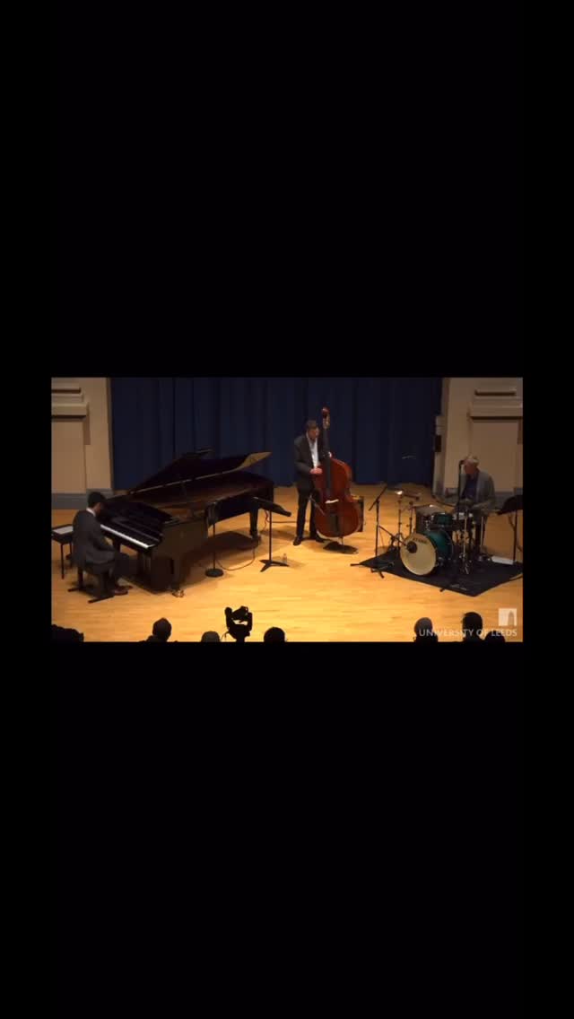 Thank you to @uolconcerts for hosting us last week. Here is a clip of #summertime from my latest album ‘The Man I Love’. Thank you to Steve Brown and Jeremy Brown for their musical craftsmanship
If interested, you can watch the concert here: https://m.youtube.com/watch?v=fhyMSB-WOV0