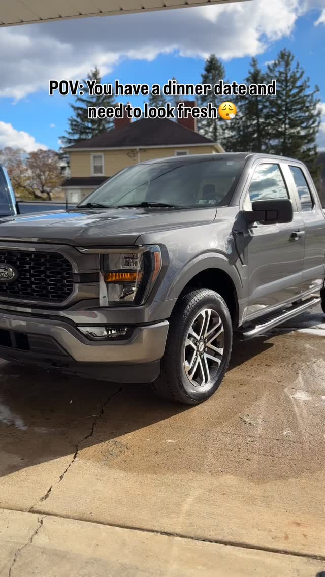 Don’t worry we’ll take of you, just send the SOS form 😎
•
#workhard #staypassionate #shinesupply #ironcitydetailing #carcleaning #detailing#ceramic