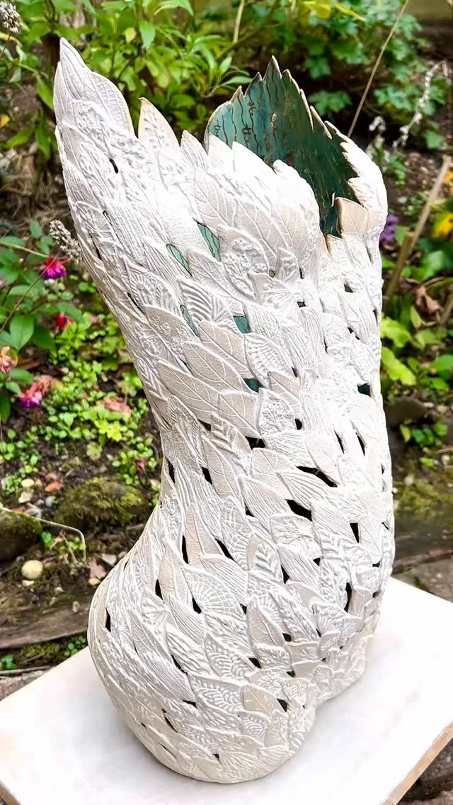 I shall be releasing this unique piece, “Renewed”, in an online auction on Friday 21st November at 8pm GMT at FayeMayo.com
The auction will end on Saturday 29th November at 9pm.
#sculpture #sculptureoftheday #onlineauction #onlineshop #renewed