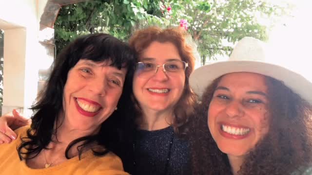 Celebrando o aniversário da querida @flavia_martos e @giselle9274 .
#felizaniversário🎉