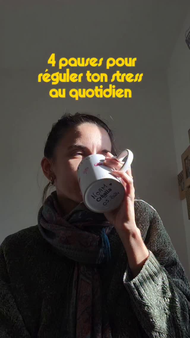⬇️ 4 PAUSES ANTI STRESS 🧘♀️- DE 15MIN ⬇️
..
✅️ Boire une boisson bienfaisante aux plantes adaptogènes comme la maca (énergise et lutte contre la fatigue) ou l’ashwagandha (reduit les niveaux de cortisol, effet sur l’anxiété et même la dépression) - compter 1 a 2 gr en poudre chez @sundaynatural_france par ex 😊🍵
..
✅️ Respirer 🌬 pour stimuler le nerf vague ex 4 sec inspirer 6 sec retention 4 sec expirer hyper efficace pour reguler le stress à pratiquer 2x / jour
..
✅️ Marcher 15 min en nature : baisse du cortisol assurée grâce au mouvement et à l'exposition à un environnement naturel 🌿
..
✅️ Manger un snack anti-stress : chocolat noir 🍫 >80% (polyphenols) thé vert ou matcha (l theanine qui calme lesprit), banane et poignée d'amandes (magnesium et tryptophane)
..
🌞 Merci de partager, commenter, republier et de faire vivre ce compte 🥰
..
Je suis Candice, Naturopathe et Doula.
Je t'aide à retrouver la santé (et celle de tes enfants) pour incarner pleinement ta vie de femme 🌿
Pour rappel : prise de rdv possible (voir bio) pour t'accompagner sur ce chemin.
#naturopathie #stress #gestionstress #pause
#cortisol #zen #anxieté #pleineconscience #santenaturelle #respiration #breathwork #burnout