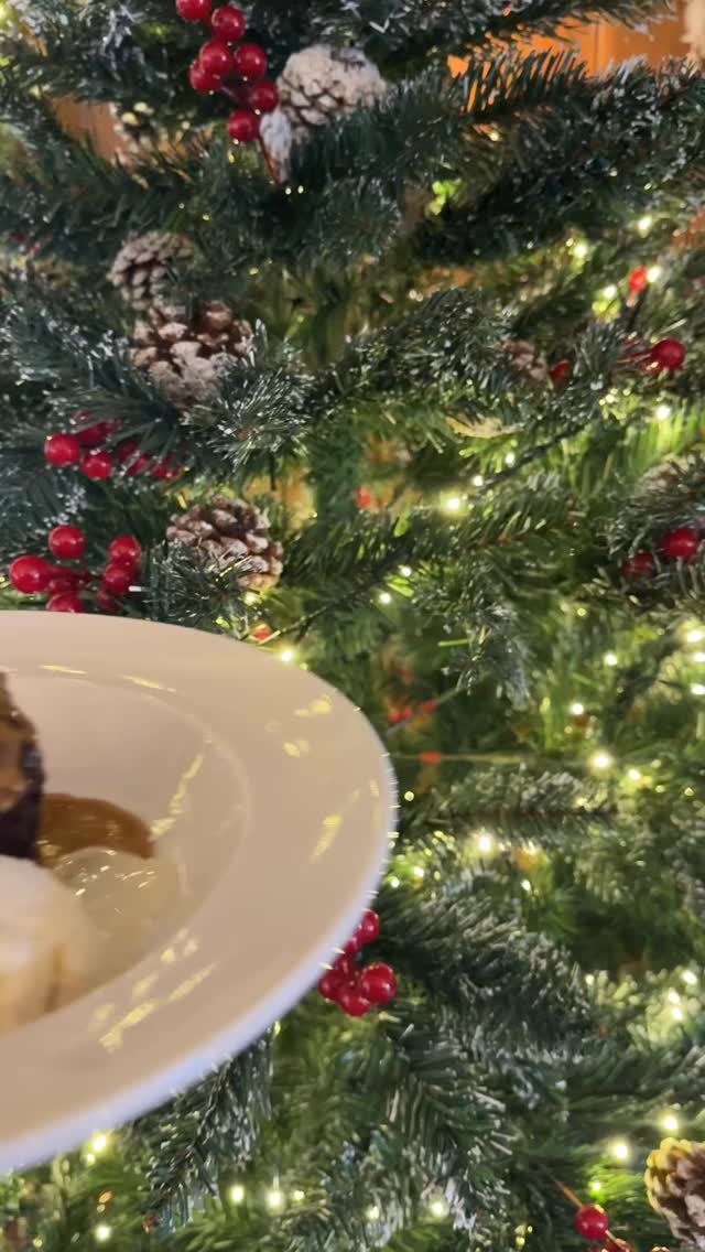 Our Christmas Menu & Winter Menu are available NOW! 🎄
What dessert will you order? 😝🫶🏽