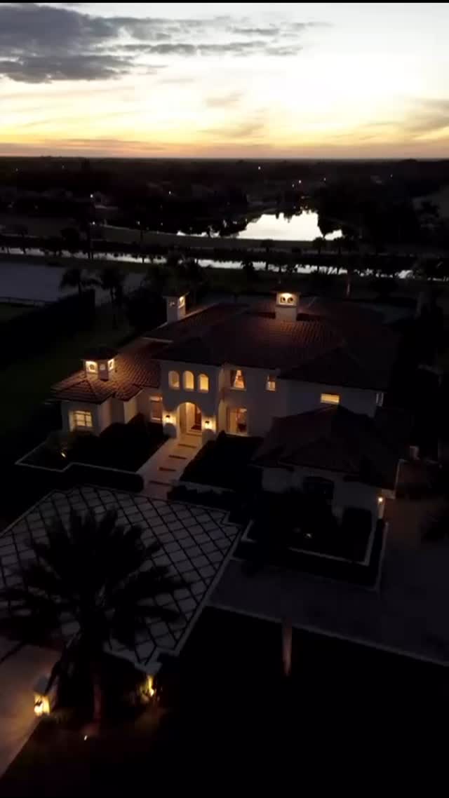 Thoughtfully designed and beautifully executed, this home and property for sale in Wellington is a true oasis. Custom everything: tennis court, pool/spa, huge master suite plus 5 more bedrooms, this is the ultimate party house or family retreat. Minutes from the horse show. Message me for all the details ! #palmbeachstyle #palmbeachcounty #palmbeachinteriors #interiordesign #palmbeachdesigner #eternalsummer #interiordecorating #wellingtonflorida #wellingtonpropertyforsale #wellington #wellingtonflorida #palmbeachrealestate #wef2025 #wef2026