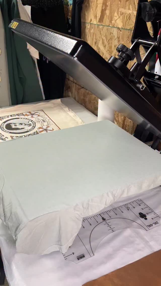 Here’s what a fresh press for @rankstrangermerc looks like! Love seeing these designs come through the shop!
-
#heatpress #dtfprinting #custom