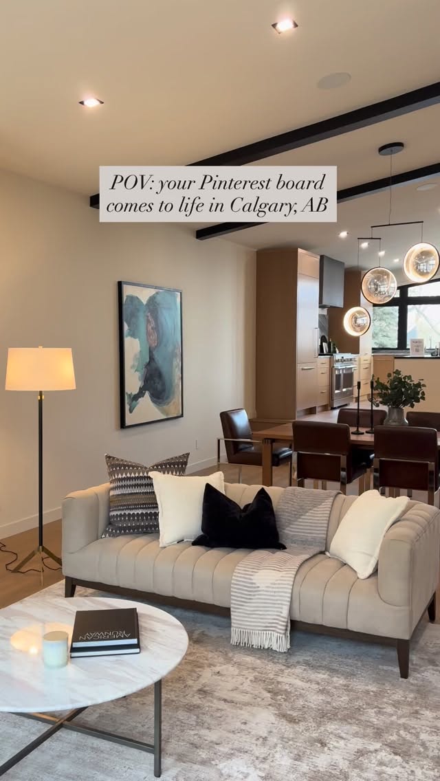 This new listing in Charleswood features 4 bedrooms and 3 baths with over 3,400 sq ft. of living space. The 5 level split exudes elegance throughout the home with natural materials, state-of-the art smart home features, top of the line appliances, and thoughtfully designed living space.
Interested in viewing this home in person? Send us a message so we can book you a private showing!
Listed by @coteregroup with @cir_realty