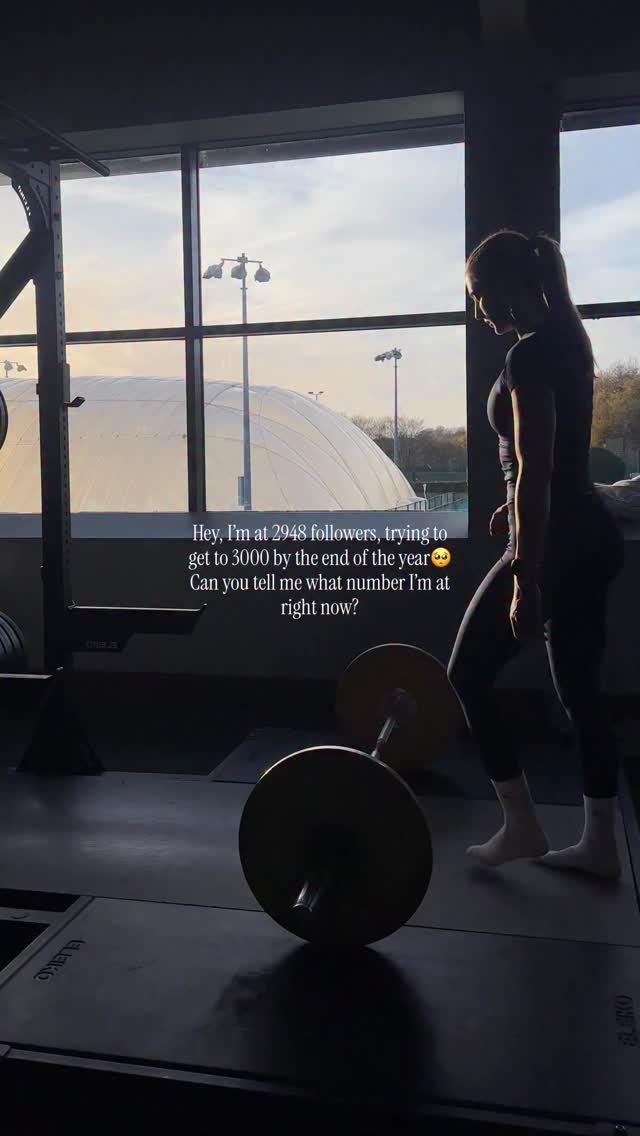 I’m at 2948 followers trying to get to 3000 by the end of the year to grow my business🫶🏼 How many am I at now? ✨
#i̇nstagramgrowth #growth #explore #explorepage #follow