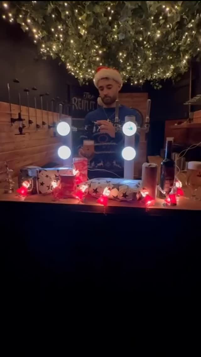 Merry Christmas from the Rein It Inn! 🎄🍺