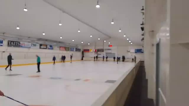 Session Three now underway at Kelso
Indoor Grand Match
🥌🥌🥌🥌
#IndoorGrandMatch
#NationalCurlingDay
#Curling
#BorderIceRink
#VisitKelso
@scottishcurling