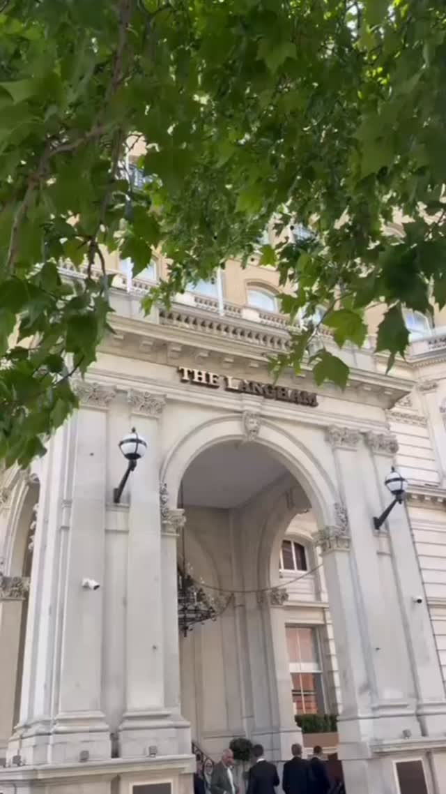 #weddingflowers #essexflorist #weddinginspiration #floraldesign #weddingflorals #weddingdecor