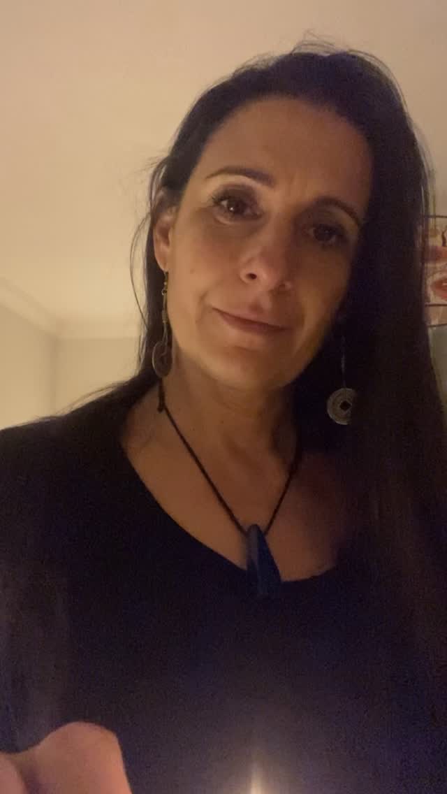 End of day 3 in the studio. All the vocals and instruments have been recorded. Now one more day of production, then mixing and mastering and it’ll be done!
A few words of gratitude to all those involved. @aaamouai @steve_baker_sound. Very grateful.
Do what you love and you'll never work a day in your life.
Someone said that once.
How true.
#singer #music #voice #singing #love #spirituality #heart #musician #healing #cacao #studio