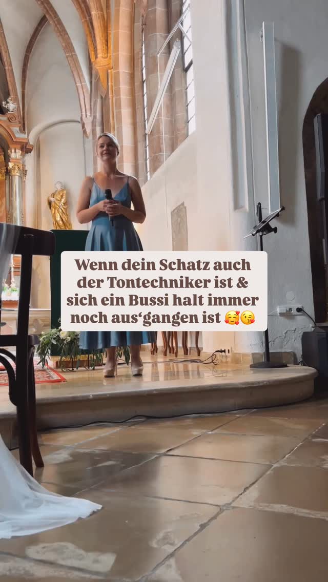 *my kind of WORK-LIFE-BALANCE 🥰
#worklifebalance #hochzeitssängerin #kirchlichetrauung #hochzeit #bussi #workingcouple #funny #hochzeitsmusik #singer #weddingsinger #hallelujah #couplegoals