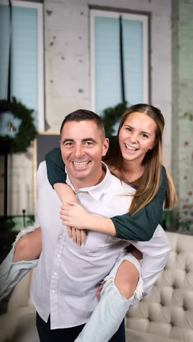 Are MINI Sessions worth it? Yes, minis are packed with silly games, FUN and laughter - even for the BIGGEST kids. Even if we haven’t worked together before we will get your crew laughing for delightful photos. And the BEST part is you get to pick the 6 photos of your choice. (There is always a promotion too so you can buy them all if you would like.)
#doverphotographer #delaware