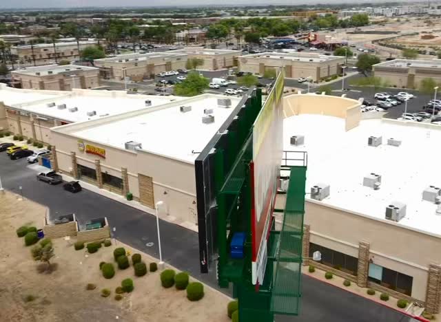 “Do billboards work?” The answer is…do you know who Rafi is? Billboards is one of main reasons why. Rafi Law Group is without question the most iconic billboard advertiser in the Phoenix market utilizing almost every from of outdoor imaginable. If you are looking to make a splash in Phoenix, follow this game plan and give us a call! #rafi #rafilawgroup #callrafi #leclaircalihanadvertising #phoenixadvertising #digitalbillboards