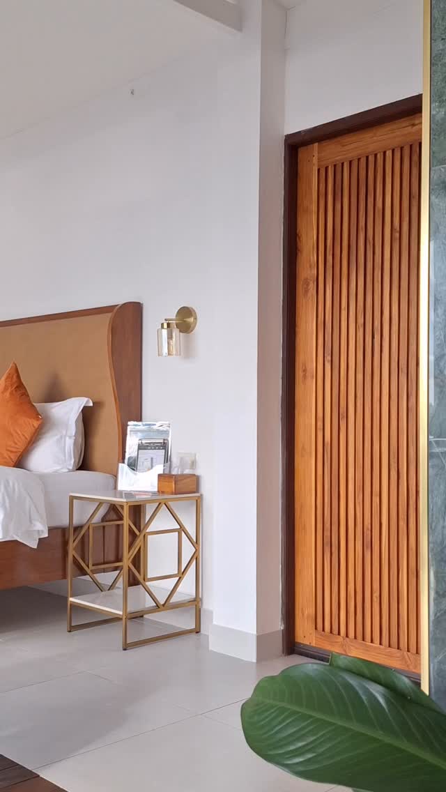 Come inside — your luxury getaway looks like this 🌊✨ We’re open for December bookings, your private villa is waiting!
DM us for the best deals💬
#wintergetaway#KohTaoViews#Islandserenity
#LuxuryResort#DiveKohTao#Diving#ChalokBaanKao#TanoteBay#MaoBay#HaadTien#Floatingbreakfast#AoLeukBay#SecretGardenEcoPoolVillas #EcoVillas#TravelThailand#GetawayGoals #Relax #KohTao #Thailand#privatepoolvilla #MountainView#KohTaoBeaches#LuxuryVilla#romanticgetaways#sunsethunter#luxurytraveladvisor#seaview#sunset#privatevillas #ecofriendlyhotels