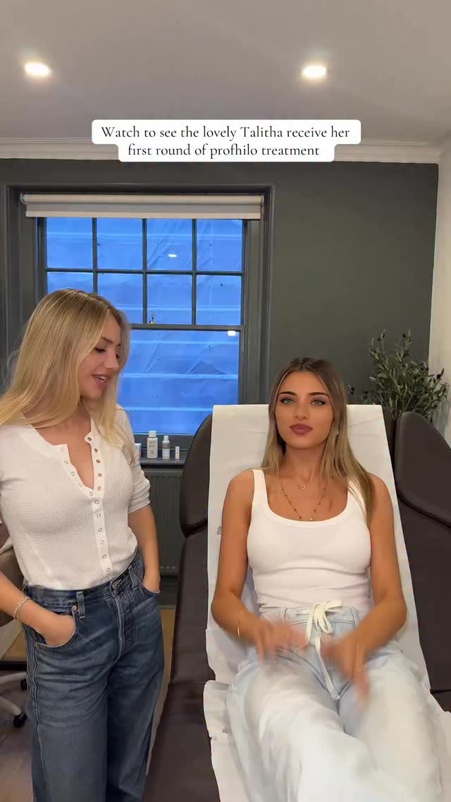 I treated the gorgeous @talitha.balinska with Profhilo to improve hydration and collagen stimulation which is a perfect treatment for the dry winter months ❄️
She will be back in a month for her second treatment, but go check out her page and you’ll see she’s already glowing! 🤩✨
# profhilo #aestheticnurse
#nurseinjector #glow #skinbooster