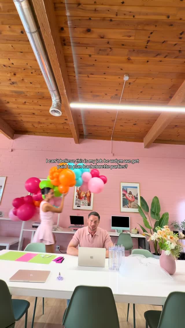 still can’t believe this is what we get to do for work 💌
bachelorette weekends + decor magic = our favorite combo ✨