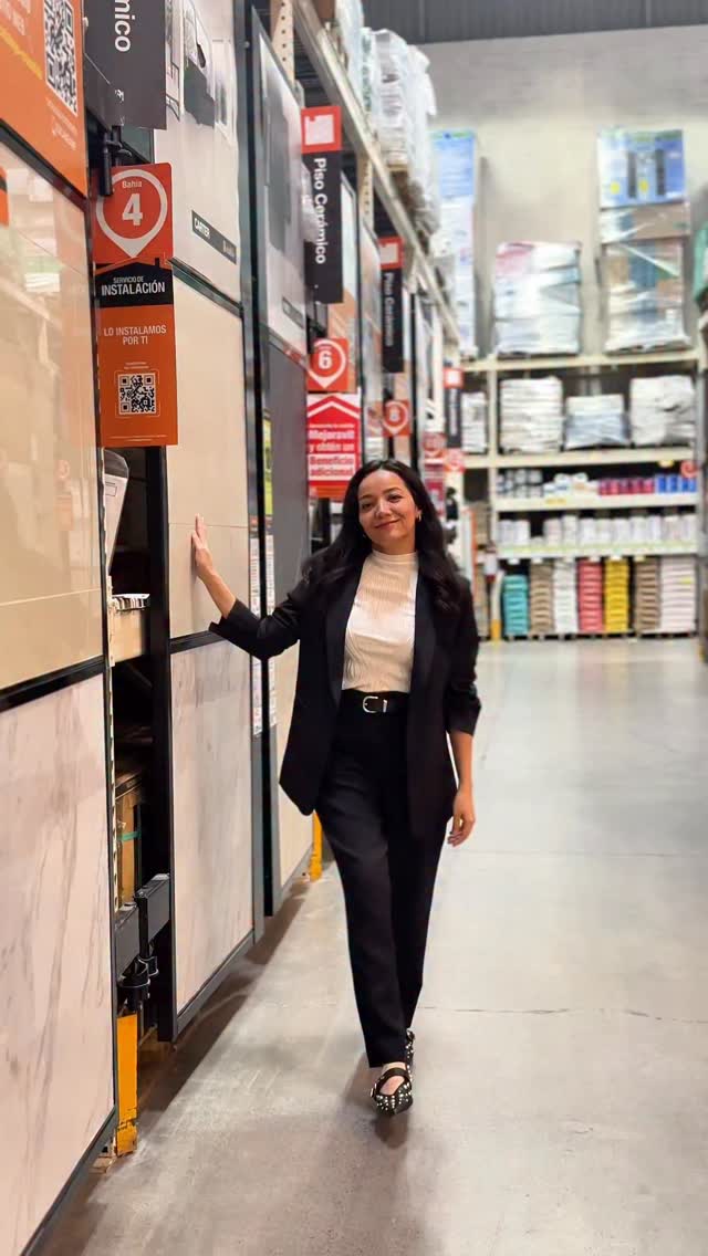 Si vas a cambiar el piso de tu casa… no lo hagas sin ver esto.👀
Como diseñadora, te dejo los tips que sí o sí tienes que considerar para elegir el correcto.
Todas las piezas son de @interceramicmx y las encontré en @thehomedepotmx , donde puedes comparar modelos, tonos y acabados en un solo lugar.
¿Cuál fue tu favorito?❤️
#publicidad