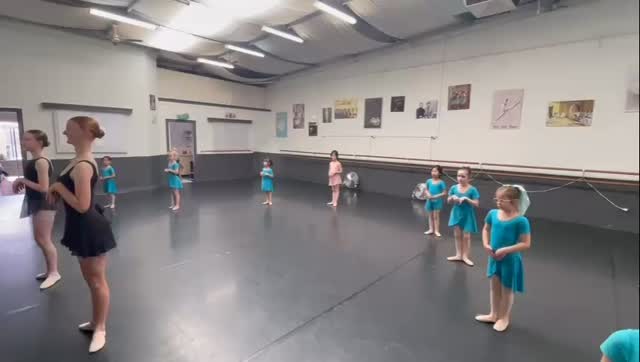 Our little mice getting ready to take you on a “Journey to Oz!” 🐭🩷 #ballet #concerttime #journeytooz #youngdancers