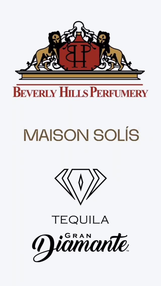 Some shots from our event for the launch of Mezcal by @maisonsolis on Dia de Los Muertos. It was such a fun event and we had a great crowd! This was our first time having a step and repeat for an event at the shop, and it made it extra special. Thank you to all of the beautiful people who attended, and special shout out to @tequilagrandiamante for supplying their fantastic tequila and organizing the step and repeat with @jdsolis. Another special shout out to @stasia_chernievsky for the amazing photography 📸great job! Looks like we might have to do a sequel to this event some day!
#bhperfumery #beverlyhillsperfumery #beverlyhills #maisonsolis #mezcal #tequilagrandiamante #tequila #perfume #nicheperfume #perfumelover #perfumeevent #fragrance #sotd