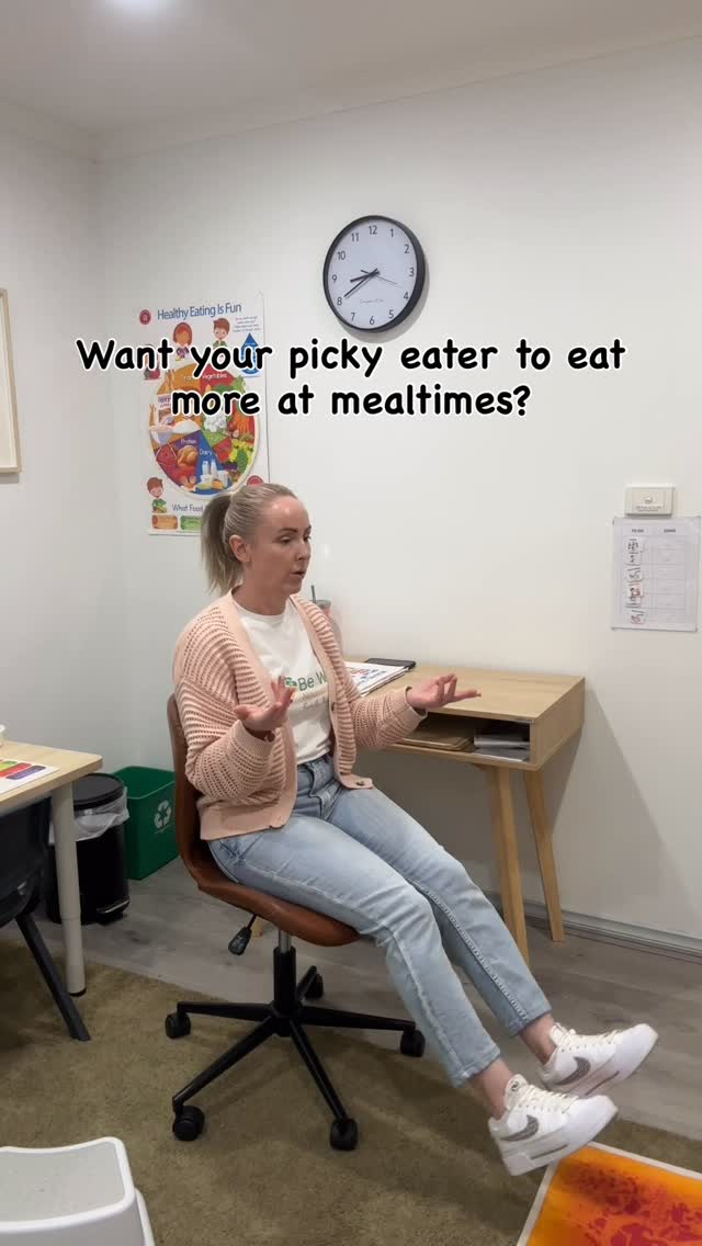 Most parents focus on what their picky eater is eating…
but forget to look at how they’re sitting.
And trust me — posture can make or break mealtime success.
When kids don’t feel stable in their chair, their body works overtime just trying to stay upright.
That means:
❌ Less focus
❌ Less coordination
❌ Less chewing
❌ Less eating
Here’s the fix 👇
✅ Use the 90-90-90 rule
• 90° hips
• 90° knees
• 90° ankles
This gives your child the postural support they need to coordinate hand-to-mouth movement and chew safely.
🪑 Easy ways to support them at the table
✔ Add a footrest (dangling feet = unstable body)
✔ Use a booster seat, cushion, or rolled towel behind their back
✔ Add a non-slip mat under their bottom
✔ Try a smaller table/chair setup
✔ Keep the table clutter-free for sensory + visual stability
These simple tweaks reduce discomfort, improve focus, and help picky eaters feel more confident at meals. 🙌
Want to learn how to set up your mealtime environment, build balanced plates, reduce pressure, and finally help your child eat more?
Join my 6-Week Unfussy Eater Program
Comment UNFUSSY and I’ll send you all the details 💛
#pickyeater #pickyeating #feedingtherapy #feedingtherapist #kidsnutrition #pediatricnutrition #mealtimestruggles #mealtimesolutions #feedingkids #fussyeater #fussyeating #sensoryeating #autismnutrition #neurodivergentkids #parentinghacks #healthykidsfood #toddlernutrition #toddlermealsideas #mealtimebattles #feedingpickyEaters #pickychildren #familymeals #unfussyeater #childfeedingexpert #kidsdietitian #kidsfoodideas