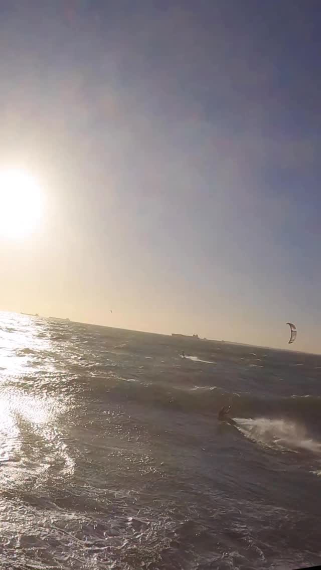 Just be lekker… ✨
@propped_media
@kitemana_com
@dirtyhabitstv