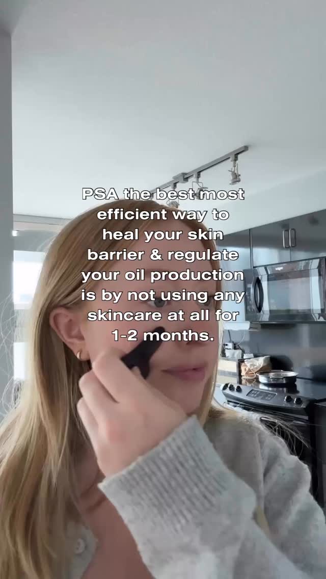 the hard truth no one talks about!!
sometimes the most healing thing you can do for your skin barrier… is nothing at all.
I’ve seen inflammation, redness, congestion, and oil production dramatically improve in my clients who take 1–2 months completely off skincare.
when you remove the constant actives, fragrance, essential oils, and over-cleansing, your skin finally gets a chance to regulate itself again.
the skincare industry has convinced us we need endless products, but in reality most of our barriers are damaged because of them.
your skin knows how to heal, sometimes we just have to get out of its way. 🤍
have you ever tried no skincare? like im talking literally nothing (no cleanser, no moisturizer, no spf etc.) 🧴
#acnefreeskin #holisticwellbeing #skincareroutine #rootcausehealing