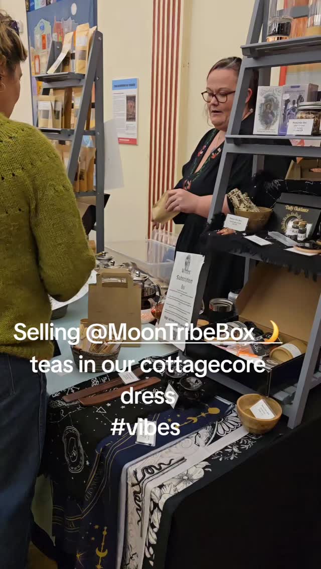 Cottagecore dress + tea = Winter vibes 🫖
Check out both the dress and the tea here: www.peachypearclothing.co.uk
pssst, you can also sign up to our witches sub box if you are so inclined 🌙
#cottagecore
#cottagecoreaesthetic
#mushroomdress
#witchesoftiktok
#peachypearclothing