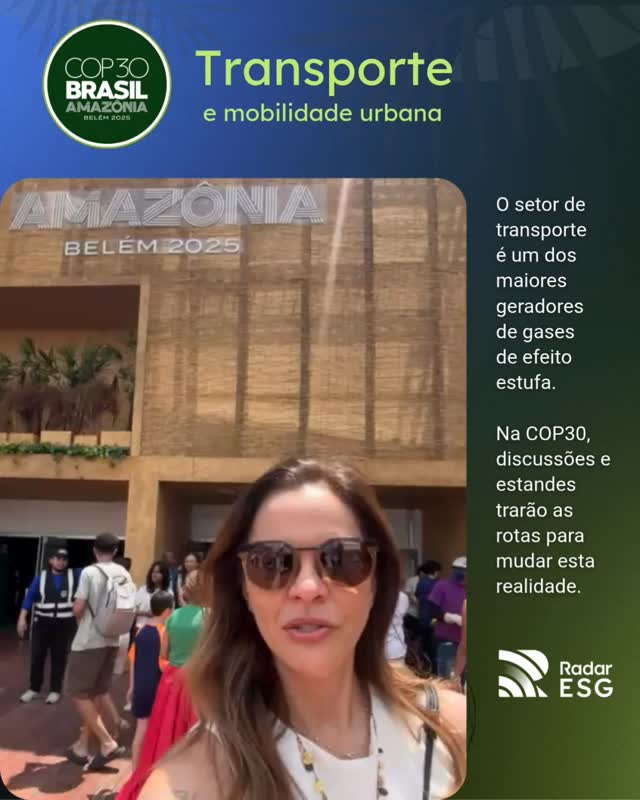 O setor de transporte é um dos principais emissores de gases de efeito estufa globalmente.
Na COP30 em Belém, a discussão vai além de carros elétricos; trata-se de repensar toda a nossa mobilidade - terrestre, aérea, marítima.
Nos painéis e estandes da conferência, as conversas giraram em torno da urgência de descarbonizar o setor.
Ficou claro que a solução exige uma colaboração robusta entre o setor público e privado, e que todos os interlocutores que fazem parte desta cadeia precisam decidir juntos:
💥 Inovação e Tecnologia: Empresas apresentaram soluções de ponta, desde novos combustíveis sustentáveis (biocombustíveis -inclusive o bioquerosene de aviação, etanol de milho para aviação e hidrogênio verde) até a eletrificação de frotas de ônibus e caminhões.
💥 Políticas Públicas Eficientes: Governos e especialistas debateram a necessidade de políticas de incentivo, infraestrutura adequada e, crucialmente, a priorização do transporte público de massa e da mobilidade ativa (caminhada e bicicleta).
A presença de diversos estandes de empresas e órgãos públicos demonstrou o interesse mútuo em encontrar caminhos sustentáveis.
#COP30 #TransporteSustentavel #MobilidadeUrbana #Descarbonizacao #ESG #AcaoClimatica #RadarESG #Inovacao #CidadesSustentaveis