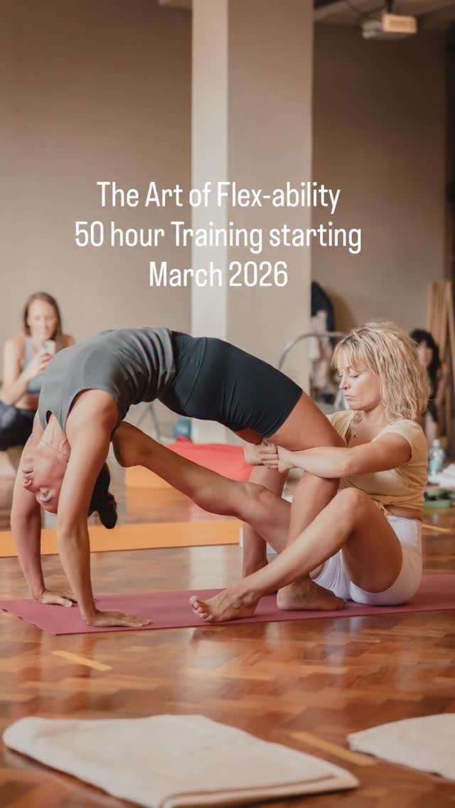 Four years ago, just after lockdown, I was new to London and started teaching at Indaba Yoga. The management team there noticed I had something a little different to offer and gave me the freedom to create my own concept for a class — which is rare for a studio.
That’s how The Art of Flex-Ability was born.
It began as workshops and soon became a regular class. I never imagined it would grow into a full-time career, take me around the world, and evolve into a method I now share globally, both in person and online.
Blending yoga, mobility, and strength-based flexibility, The Art of Flex-Ability is rooted in body reading, movement methodology, and the belief that one size never fits all. It’s about helping people understand their own body — how to feel, engage, soften, and activate with purpose.
Join me for a special Master Class on Sunday, December 7th, 2–4pm at Indaba Yoga — an immersive deep dive into The Art of Flex-Ability.
And for the first time ever, we’re running The Art of Flex-Ability 50-hour Training at Indaba Yoga in two parts:
Part 1: March 27–29
Part 2: October 2–4
Open to teachers and practitioners ready to explore flexibility in a new, intelligent, and empowered way.
Bookings via Indaba Yoga 💜
#indabayoga #indaba #theartofflex-ability #flexibilitytraining #teachertraininglondon #theartofadjustments #creativeuseofprops #howtoworkwithprops #yogalondon #flexibilitylondon #yogacourseteachertraining