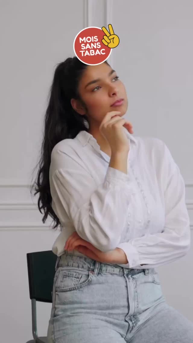 🤔 Tu te poses des questions sur le tabac ou tu veux juste arrêter de galérer avec ça ?
Bonne nouvelle 🥳 il y a plein d’aides simples et gratuites pour te faciliter la vie ! Pas de jugement juste du soutien quand tu en as besoin
Voici les aides qui peuvent vraiment t’aider :
📞 Tabac Info Service un pro t’écoute au 3989 ou en chat
📱 Appli Tabac Info Service coaching, défis et suivis faciles à tenir
💬 CSAPA tu peux en parler en mode tranquille
🥼 Médecins et infirmiers scolaires safe et dispos
💪 Le Mois Sans Tabac et le Mon(th) Glow Up, des défis motivants et une commu qui booste