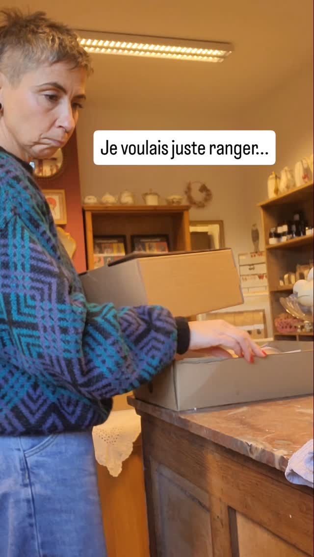 Encore 15 jours pour craquer ... après c'est fini 😅🎄
Calendrier de l'avent 100% artisanal ❤️ avec 13 articles bien-être confectionnées par @lesfoliesducrochet et moi même pour te chouchouter !!! 🫶