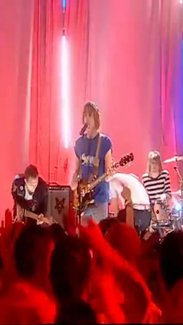 ‘VICE’
#razorlight #vice #indie #2000