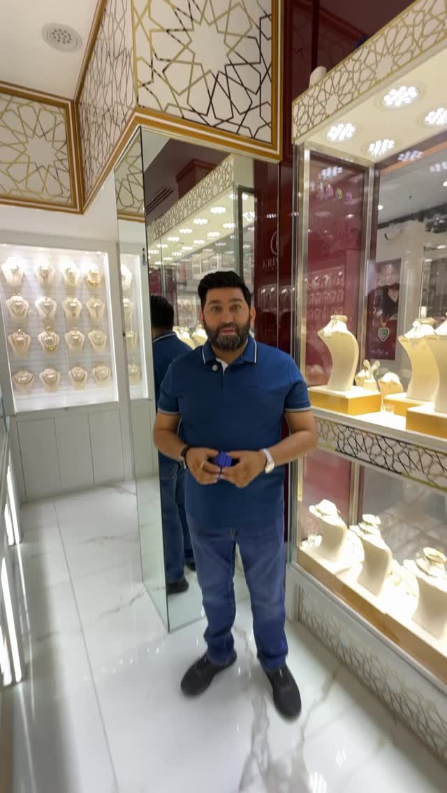 🚨Giveaway alert🚨
We’re giving one lucky winner a chance to win natural diamond ring with Dia Jewels!
Here’s how to enter 👇
📍Follow @diajewelsdubai on Instagram
📍Tag 3 friends in the comments (more tags = more entries)
📍Comment again with new tags (each set = 1 extra entry)
📍Share this reel with friends or group chats
📍Follow us on TikTok for 2 bonus entries
Merry Christmas from Dia jewels!🎄
-
-
-
#diajewelsdubai #jewelry #giveawaydubai #dubai #diamonds #labgrowndiamonds #dubai #viral #fyp #trending #explorepage #goldanddiamondpark