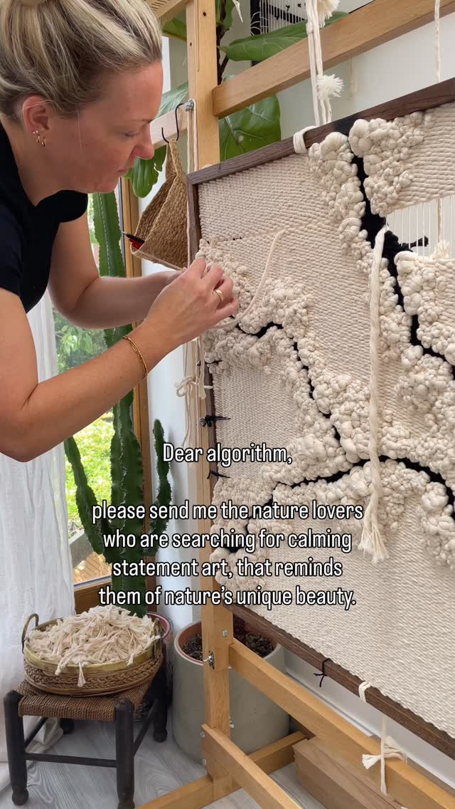 If you are new here…Hi I’m Elle! I’m a full time textile artist in the UK, who weaves abstract versions of the calming beauty I find in nature, hoping you feel it too when you view my art.
Welcome to my page, if you love texture and art that will grab people’s attention, yet won’t overpower your sense of calm 🤍
#largeart #artinspiredbynature #textileart #slowart #sculpturaralwallart #ukartist #commisionart #sustainableart #bespokeart #natureartworks