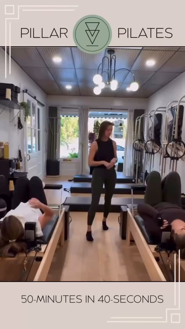 👀 A peek at our advanced reformer class with Jess. At Pillar Pilates, you can expect our small-group classes to include attention to alignment, hands-on corrections and feedback, safety-focused, and options offered for your body and movement needs, as they can change each day. Book online at our link in bio, or give us a call. We cannot wait to meet you and support your movement!
#pilatesforallbodies #classicalpilates #pillarpilates #pilatesnwa