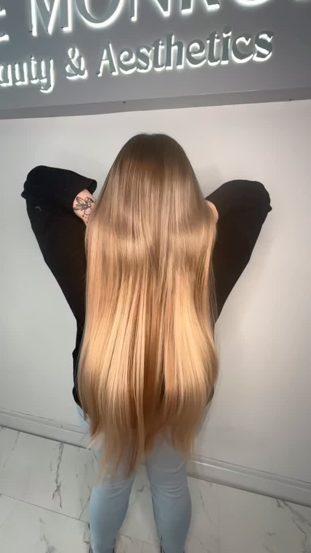 English 🇬🇧
24 inch premium hair extensions that look like they grew straight out of your scalp, the cuticles aligned exactly as they should be for that silky smooth longevity.
Monroe Hair Co supplies and fits high quality extensions so you get flawless results every time.
Tap in if you want hair that actually moves the way real hair should.
Which length are you loving the most right now?
Polish 🇵🇱
Przedłużenia włosów 24 cale, które wyglądają jak naturalne, z idealnie ułożoną kutykulą, dzięki czemu włosy są gładkie i trwałe.
Monroe Hair Co zajmuje się sprzedażą oraz profesjonalnym zakładaniem wysokiej jakości włosów, aby efekt był perfekcyjny za każdym razem.
Jeśli chcesz włosy, które wyglądają i zachowują się jak prawdziwe, jesteś we właściwym miejscu.
Która długość podoba Ci się najbardziej?
Hashtags:
#hairextensions #24inchhair #hairsupplier #hairfitter #tapeextensionspoland #monroehairco #polskiewlosy #przedluzaniewlosow #slayhairpoland #wroclawhair