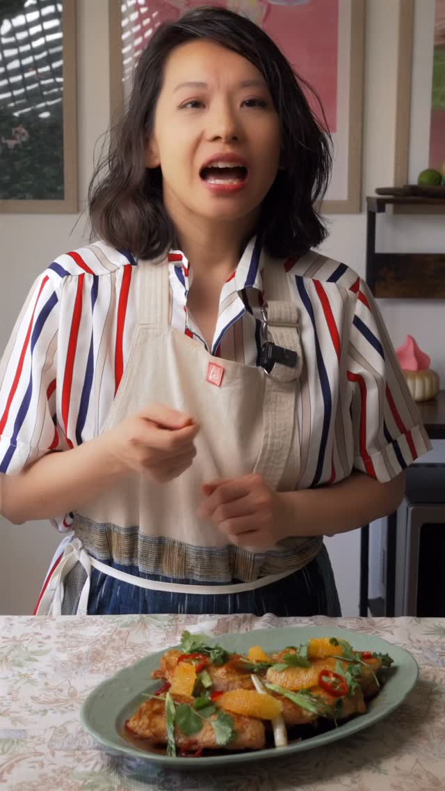 I used to roll my eyes at orange chicken.
Then one client request taught me I was being too quick to judge someone else’s comfort food.
Full video on YouTube (evehappivore) Recipe and reflection on Substack. (Link in bio)
#Happivore #OrangeChicken #RemixingTradition #FoodAndMemory #ComfortFood #AmericanChineseFood #ChefEvelynYap