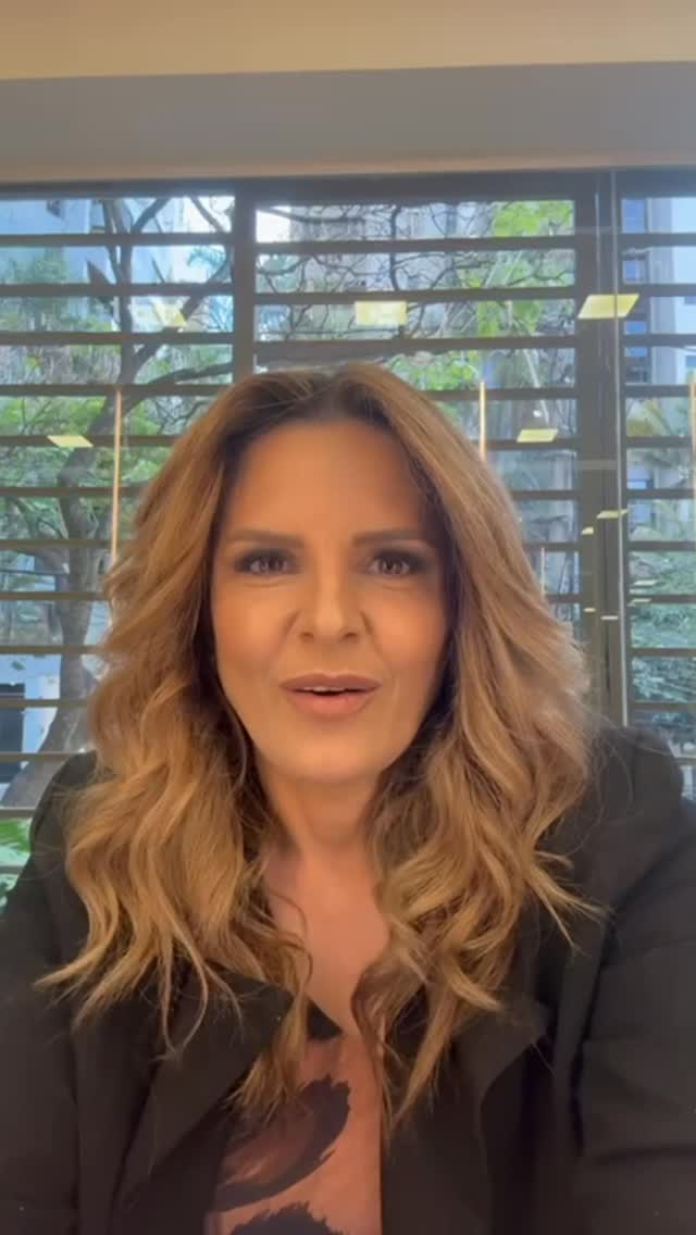 A Patricia Batista, uma de nossas palestrantes do QRo+ talks IV já fez o convite. Vamos falar sobre beleza, sobre saúde e bem estar. Novidades e tecnologias que prometem melhorar e modernizar a rotina dos profissionais da área.
Dia 25 de novembro, no automóvel Clube. Ingressos no link da bio.