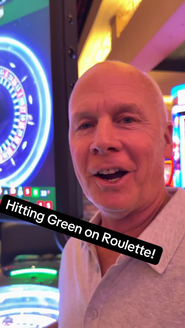 Hitting Green on Roulette!! #roulette #casino #gambling #fyp #reels #comedy ##funny #green