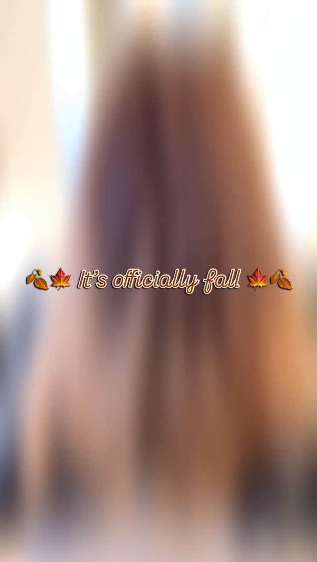 fall called… and she wanted warm, glossy, copper richness 🍁✨
we shifted her summer-faded ends into a soft, dimensional copper blend — smooth, shiny, and perfectly seamless for the new season
formula: warmth, depth, lots of shine.
if you’re craving a fall transformation, consider this your sign. 🤎
🌟complimentary colour + extensions consultations are available this week! consultations are required for new clients 48 hours prior to colour appointment🌟
service 🤩 roots, full head colour, 2 rows extensions refit, cut, blow dry + wanding 🤩
💰 £145
based 📍- @gallagherandwashington 27 Dovedale Road, L18 5EP
📱enquiries - contact button + DM
📱book - link on profile
products used -
@lorealpro @lorealuki @loreal @lorealpro_education_uki @rosieoconnorprohair
@salonsdirect @sallyserskineliverpool
@beautylaunchpad
@hairdressersjournel
i don’t edit my pictures 📸
~
#hairbylucyansboro #studioluxe #studioluxeliverpool
#beautylaunchpad #hairdressersjournal #lorealcolourspecialist #liverpool #liverpoolhair #colourspecialist #blondespecialist #balayagespecialist #liverpoolhairspecialist #liverpoolbalayage #transformationtechnique #balayagetransformation #extensions #liverpoolhairextensions #fallhair #autumnhair #autumnvibes🍁 #autunno🍁 #warmbrunette #hairtransformation #beforeandafter #livedinhair #glossyhair