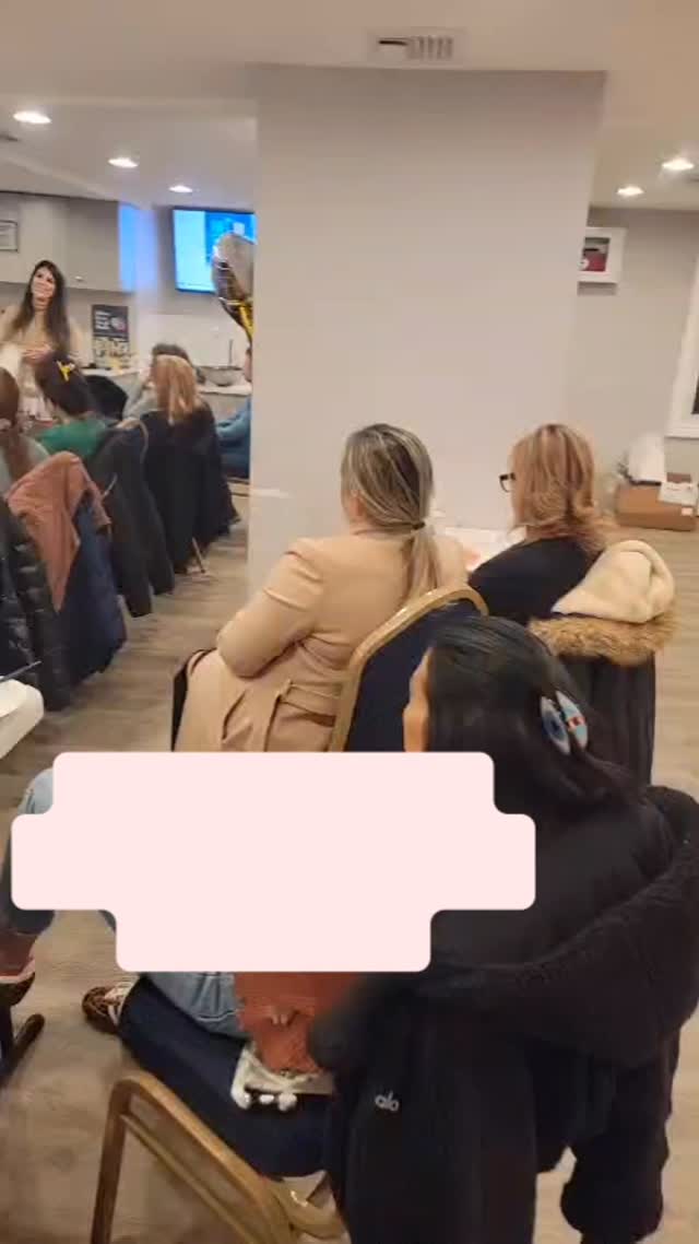 We had a full house at the JHC Hub last night! 💫 Such a special evening with the amazing ladies from East Meadow and beyond! 💕
Tonight it’s the guys’ turn at Wings, Whiskey & Wisdom! 🍗🥃🔥