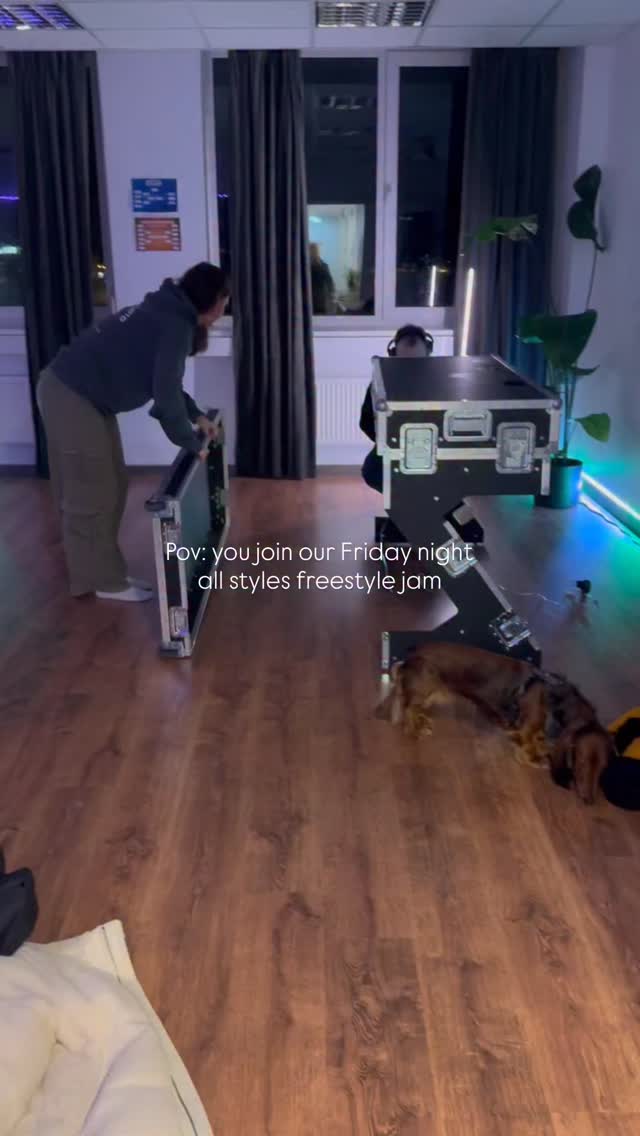 Last Friday night looked something like this ๐คฉ๐ฅ
This night was epic! Big thanks for everyone bringing the energy and for @redbullestonia for powering us ๐ซถ
And even bigger thanks to @djzaksarcers for bringing this music to us!!
This evening was just a warmup for the next couple of day, recap coming soon ๐
Track id: Piece of Me by MK ft. Becky Hill (Disla & Danis remix)