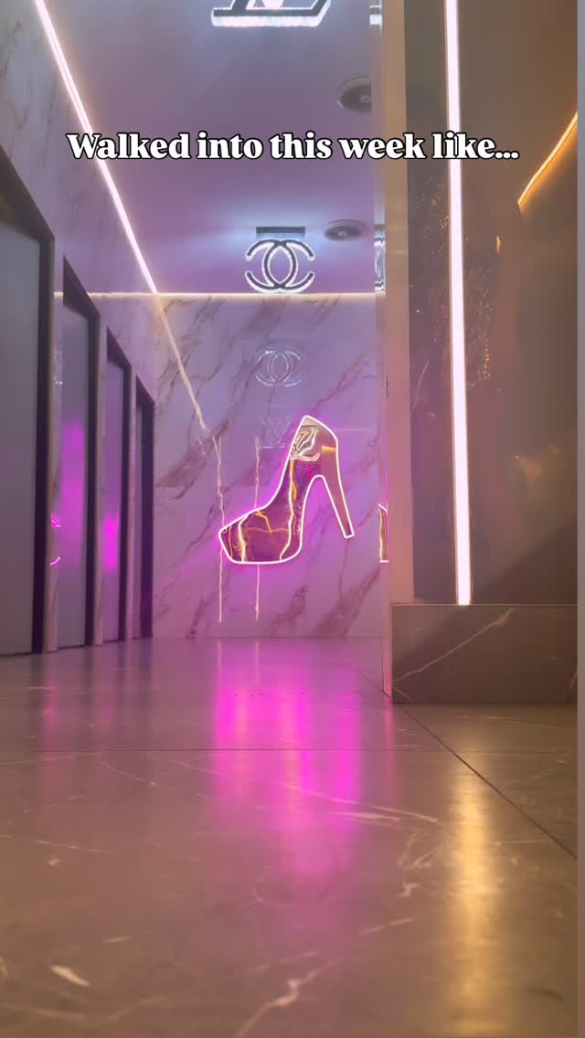 “You have really pretty feet for a #diabetic 😩🤭” That’s why I’m forever Giuseppe’s girl #iykyk 🫰🏽