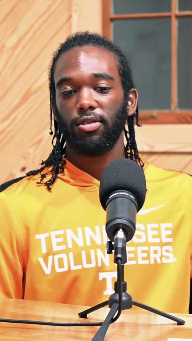 As we close out the year, we’re continually reflecting with deep gratitude on what God has done in 2025.
Because of the commitment of so many to serve, pray and give faithfully students across the country stepped into college already rooted in Christ and surrounded by Christ-centered community across 21 Oaks Collaborative retreats that were held this year.
We, like these student leaders from a few of our retreats, are so thankful to those of you that have walked alongside us this year. And we are praying for more of you to come alongside us in this mission. Will you pray with us and, if lead, give. It truly makes an eternal impact.
Link in bio.